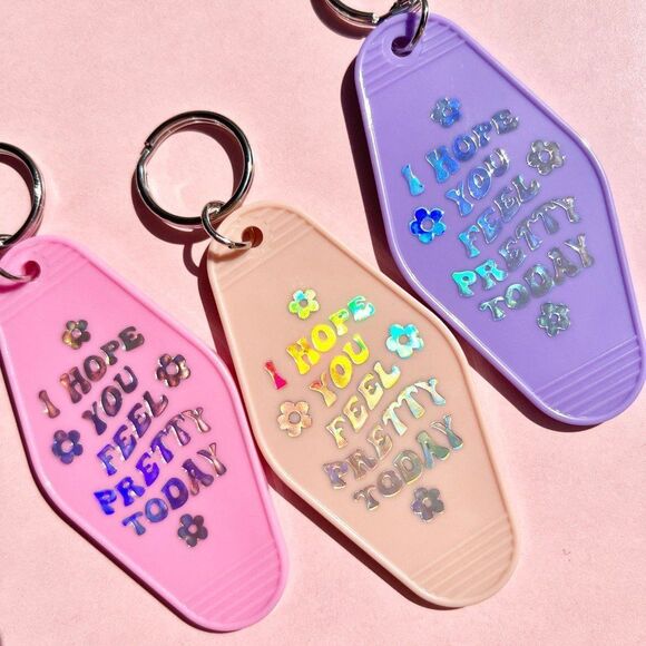 Positive Affirmations Keychain in Pink Reflective 3M - Picture 5 of 5